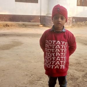 Meet your Posher, Mujahid